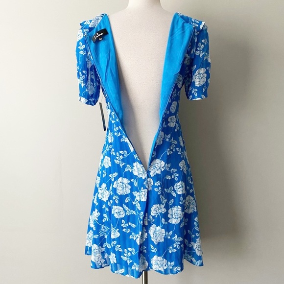 NWT LuLus Ruffle Floral Blue & White Skater Ximena Mini Dress Women's Size Small - Picture 7 of 11